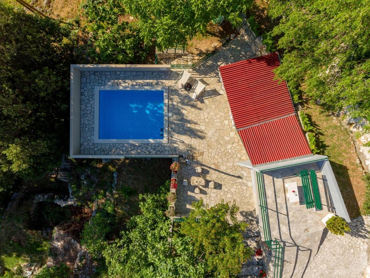 Stone House Nikolina With Heated Pool Villa Bast Exterior photo